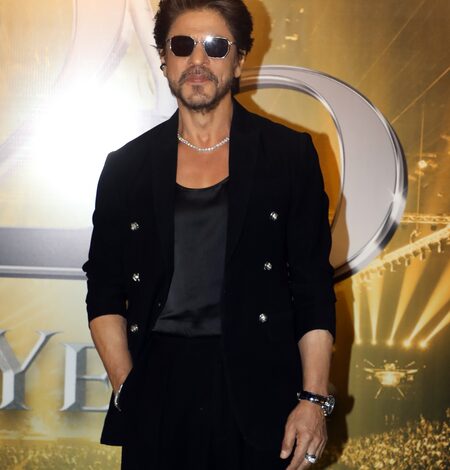 Vikram Kochhar reveals which trait of Shah Rukh Khan he admires the most Vikram Kochhar reveals which trait of Shah Rukh Khan he admires the most