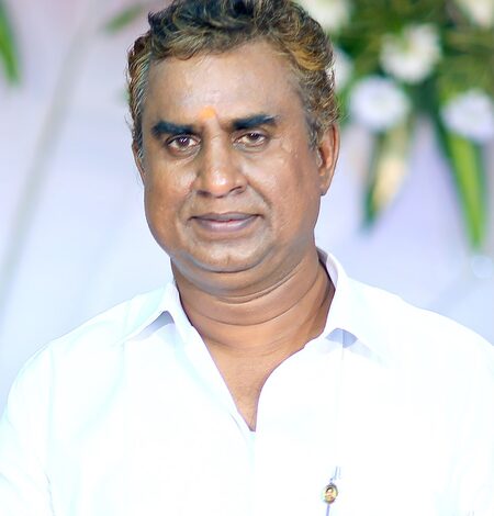 Bring back Sasikala, T.T.V. Dhinakaran to AIADMK, Velumani, Viswanathan urge EPS Bring back Sasikala, T.T.V. Dhinakaran to AIADMK, Velumani, Viswanathan urge EPS