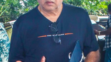 Paresh Rawal urges Maharashtra CM Devendra Fadnavis to ‘protect’ IAS officer, Tukaram Mundhe Paresh Rawal urges Maharashtra CM Devendra Fadnavis to ‘protect’ IAS officer, Tukaram Mundhe