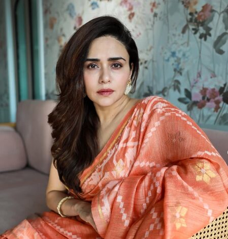 Amruta Khanvilkar on Himanshu Malhotra separation claims: Baseless, defamatory Amruta Khanvilkar on Himanshu Malhotra separation claims: Baseless, defamatory