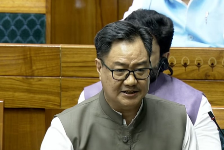 ‘HM will give reply on students’ stir,’ Rijiju tells Oppn; LS adjourned for day amid heavy sloganeering
