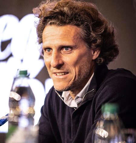 Football: Forlan expects short tenure as Uruguay boss