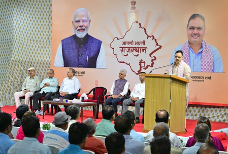 Retired officials must continue social responsibilities: Rajasthan CM Retired officials must continue social responsibilities: Rajasthan CM