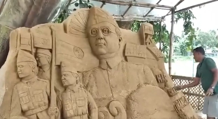 Tripura sand artist creates Netaji-themed sculpture to promote ‘Har Ghar Tiranga’ campaign Tripura sand artist creates Netaji-themed sculpture to promote ‘Har Ghar Tiranga’ campaign