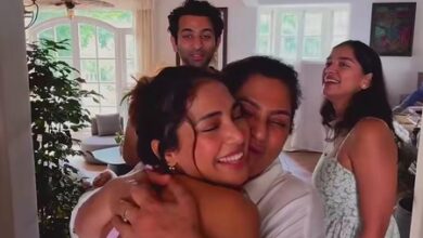 Archana Puran Singh surprises would-be DIL Yogita Bihani with in-house chaat, momo, Chinese stalls on birthday Archana Puran Singh surprises would-be DIL Yogita Bihani with in-house chaat, momo, Chinese stalls on birthday