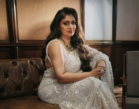 Geetu Mohandas heaps praise on Manish Malhotra for Kiara Advani’s ‘Toxic’ look