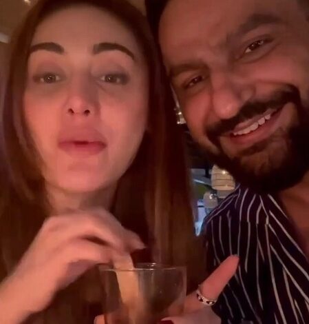 Parag Tyagi remembers late wife Shefali Jariwala on anniversary: 16 years of pure love Parag Tyagi remembers late wife Shefali Jariwala on anniversary: 16 years of pure love