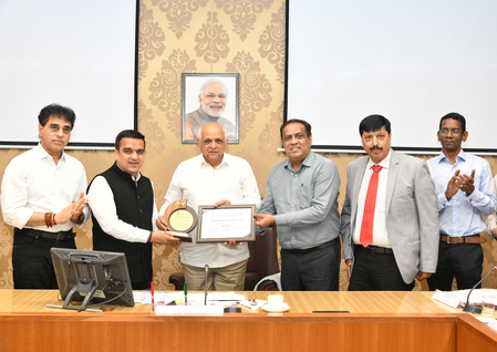 Gujarat CM felicitates three govt hospitals for national organ donation awards Gujarat CM felicitates three govt hospitals for national organ donation awards