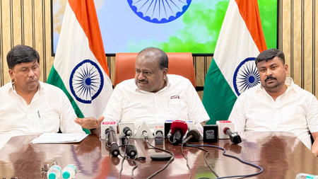 Kumaraswamy accuses Karnataka Govt of mishandling Cauvery water dispute Kumaraswamy accuses Karnataka Govt of mishandling Cauvery water dispute