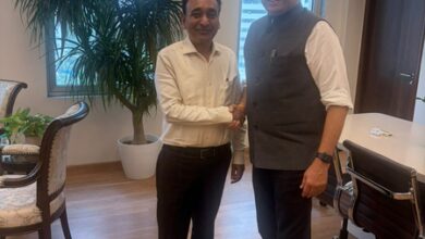 Telangana CS meets Maharashtra counterpart amid push for barrage on Godavari Telangana CS meets Maharashtra counterpart amid push for barrage on Godavari