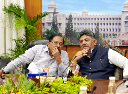 Karnataka to submit drought memorandum to Centre by first week of September: Dy CM Parameshwara Karnataka to submit drought memorandum to Centre by first week of September: Dy CM Parameshwara