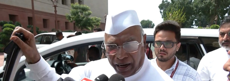 ‘No space for Dalits in this country’: Kharge condemns ‘shuddhikaran havan’ in Haldwani ‘No space for Dalits in this country’: Kharge condemns ‘shuddhikaran havan’ in Haldwani
