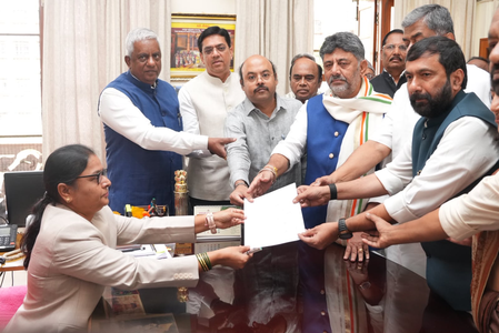 G.S. Patil, Salim Ahmed file nominations for Presiding Officer posts in Karnataka Legislature G.S. Patil, Salim Ahmed file nominations for Presiding Officer posts in Karnataka Legislature
