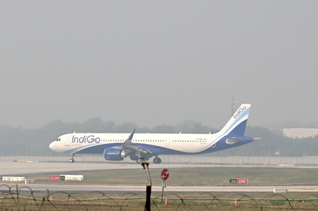 Man detained over ‘bomb’ joke at Mumbai airport, let off with warning Man detained over ‘bomb’ joke at Mumbai airport, let off with warning