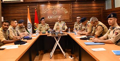 J&K DGP chairs hybrid operational review meeting with police, CAPF