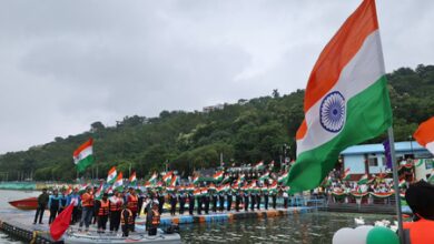 MP: Tiranga Yatra on Bhopal’s Upper Lake marks I-Day fervour MP: Tiranga Yatra on Bhopal’s Upper Lake marks I-Day fervour