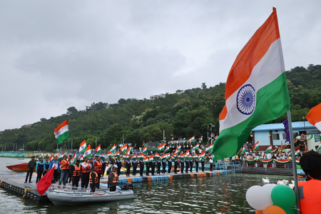 MP: Tiranga Yatra on Bhopal’s Upper Lake marks I-Day fervour