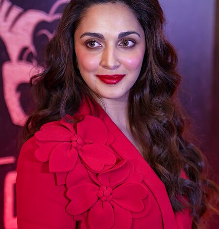 Kiara Advani calls ‘Toxic’ a ‘peculiar alchemy’: A fairy tale isn’t just what this film is Kiara Advani calls ‘Toxic’ a ‘peculiar alchemy’: A fairy tale isn’t just what this film is