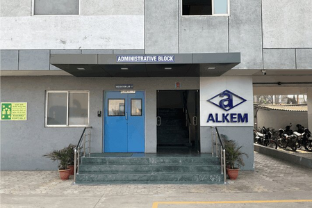 Alkem Laboratories’ Q1 net profit falls 22 pc to Rs 520 crore Alkem Laboratories’ Q1 net profit falls 22 pc to Rs 520 crore