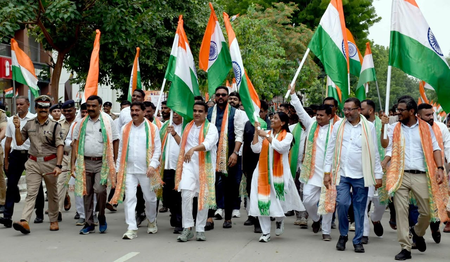 Gujarat Dy CM leads Tiranga Yatra in Anand; over 10,000 participate Gujarat Dy CM leads Tiranga Yatra in Anand; over 10,000 participate