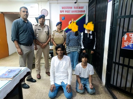 Gujarat: Two minor girls rescued at Ahmedabad station, two held Gujarat: Two minor girls rescued at Ahmedabad station, two held