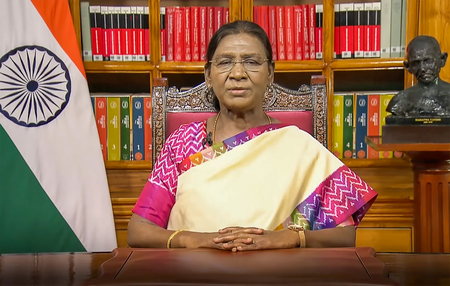 President Murmu hails women’s rise, youth power on I-Day eve
