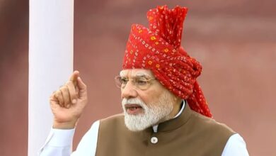 Nation becomes great when it moves forward on strength of its dreams: PM Modi Nation becomes great when it moves forward on strength of its dreams: PM Modi