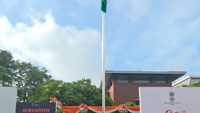 Bangladesh extends I-Day wishes to India, pays homage to freedom fighters