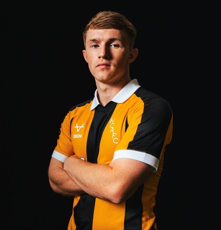 Joe Gelhardt returns to Hull City on permanent deal from Leeds Joe Gelhardt returns to Hull City on permanent deal from Leeds