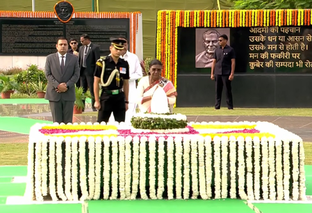 Prez Murmu, VP Radhakrishnan pay floral tributes to Atal Bihari Vajpayee at Sadaiv Atal Prez Murmu, VP Radhakrishnan pay floral tributes to Atal Bihari Vajpayee at Sadaiv Atal
