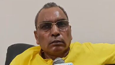 Akhilesh Yadav has no real issues left, resorting to clowning around, says UP Minister
