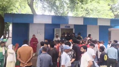 MCD sanitation worker stabbed to death in Delhi’s Kalyanpuri; accused at large MCD sanitation worker stabbed to death in Delhi’s Kalyanpuri; accused at large