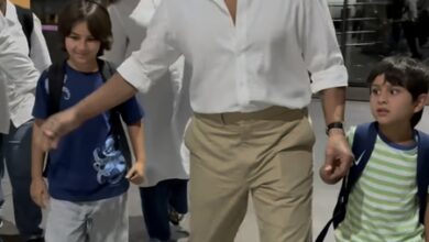 Taimur Ali Khan greets staff, Jeh looks puzzled as they arrive from Europe trip with Kareena Kapoor & Saif Ali Khan Taimur Ali Khan greets staff, Jeh looks puzzled as they arrive from Europe trip with Kareena Kapoor & Saif Ali Khan