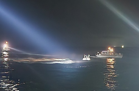 31 Chinese nationals caught after illegally entering South Korea via Taean coast 31 Chinese nationals caught after illegally entering South Korea via Taean coast