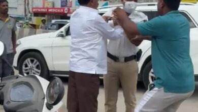 JD(S) leader arrested for assaulting traffic cop in Bengaluru JD(S) leader arrested for assaulting traffic cop in Bengaluru
