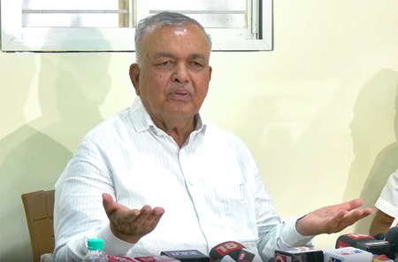Forest dept staff fired at poachers in self-defence: K’taka govt on Chamarajanagar reserve forest encounter Forest dept staff fired at poachers in self-defence: K’taka govt on Chamarajanagar reserve forest encounter