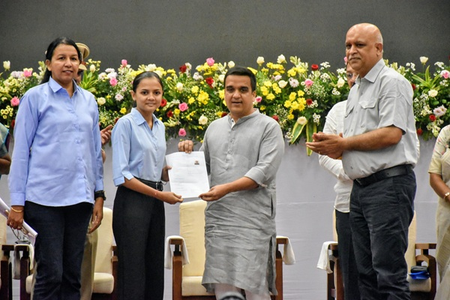 Gujarat Dy CM hands over jobs to 526 women, launches Rs 482 crore projects in Bharuch Gujarat Dy CM hands over jobs to 526 women, launches Rs 482 crore projects in Bharuch