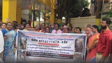 Residents lay siege to CM Vijay‘s Perambur office over sewage, poor civic amenities Residents lay siege to CM Vijay‘s Perambur office over sewage, poor civic amenities