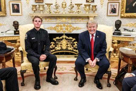 Trump honours teen who saved Nathaniel Rai Trump honours teen who saved Nathaniel Rai