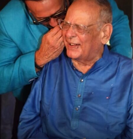 Jackie Shroff wishes Gulzar on birthday, remembers ‘3 Idiots’ fame Achyut Potdar on death anniversary Jackie Shroff wishes Gulzar on birthday, remembers ‘3 Idiots’ fame Achyut Potdar on death anniversary