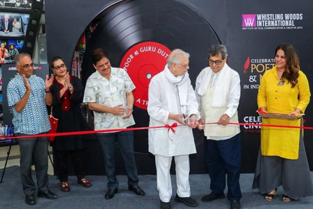 Subhash Ghai calls Gulzar ‘a gem of Hindi cinema’, highlights his unique contribution to poetry education Subhash Ghai calls Gulzar ‘a gem of Hindi cinema’, highlights his unique contribution to poetry education
