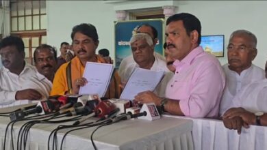 BJP-JD(S) demand Nagendra’s removal from K’taka Cabinet; announce united agitation during Assembly session BJP-JD(S) demand Nagendra’s removal from K’taka Cabinet; announce united agitation during Assembly session