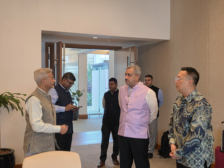 EAM Jaishankar arrives in Singapore ahead of 4th Ministerial Roundtable EAM Jaishankar arrives in Singapore ahead of 4th Ministerial Roundtable