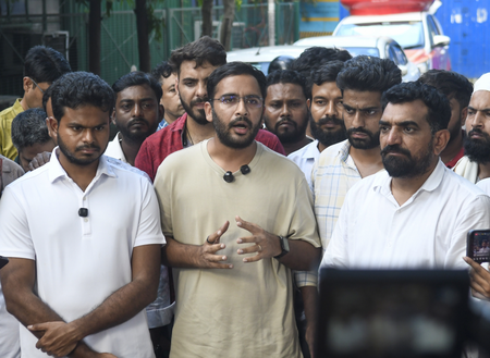 ‘School Thik Karo’ campaign: Rajasthan villagers clash with CJP workers during visit; accuse them of politicising education ‘School Thik Karo’ campaign: Rajasthan villagers clash with CJP workers during visit; accuse them of politicising education