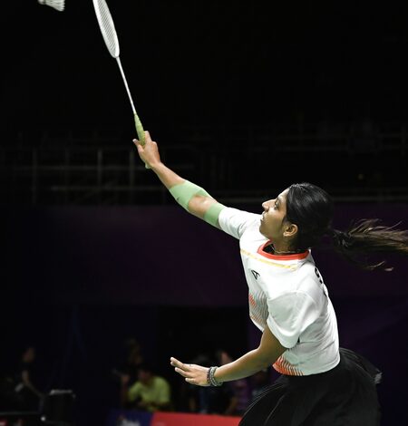 Badminton WC: Treesa-Gayatri stun 16th seeds to reach pre-quarters; Lakshya, Unnati advance (round-up)