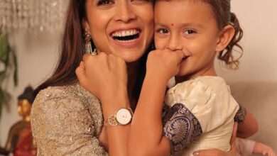 Shriya Saran’s 5-year-old daughter gets annoyed seeing paparazzi, yells ‘I don’t like it’