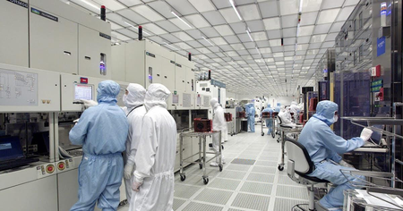 Gujarat approves 12-hour shifts at Micron’s Sanand semiconductor facility, caps working week at 48 hours Gujarat approves 12-hour shifts at Micron’s Sanand semiconductor facility, caps working week at 48 hours