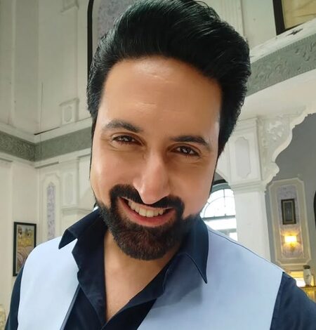‘Kyunki Saas Bhi Kabhi Bahu Thi’s Sumeet Sachdev climbs 120 floors with 10-kg bag to stay fit ‘Kyunki Saas Bhi Kabhi Bahu Thi’s Sumeet Sachdev climbs 120 floors with 10-kg bag to stay fit