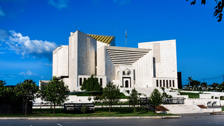 Pakistan: Govt to challenge SC order on Imran Khan’s transfer to hospital Pakistan: Govt to challenge SC order on Imran Khan’s transfer to hospital