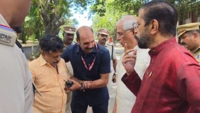 Kerala Governor Arlekar turns Good Samaritan, stops convoy to help ailing man on road Kerala Governor Arlekar turns Good Samaritan, stops convoy to help ailing man on road